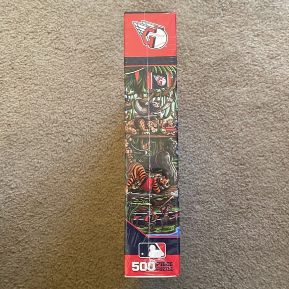 Cleveland Guardians “Game Day At The Zoo” 500 Piece Puzzle - Picture 8 of 10